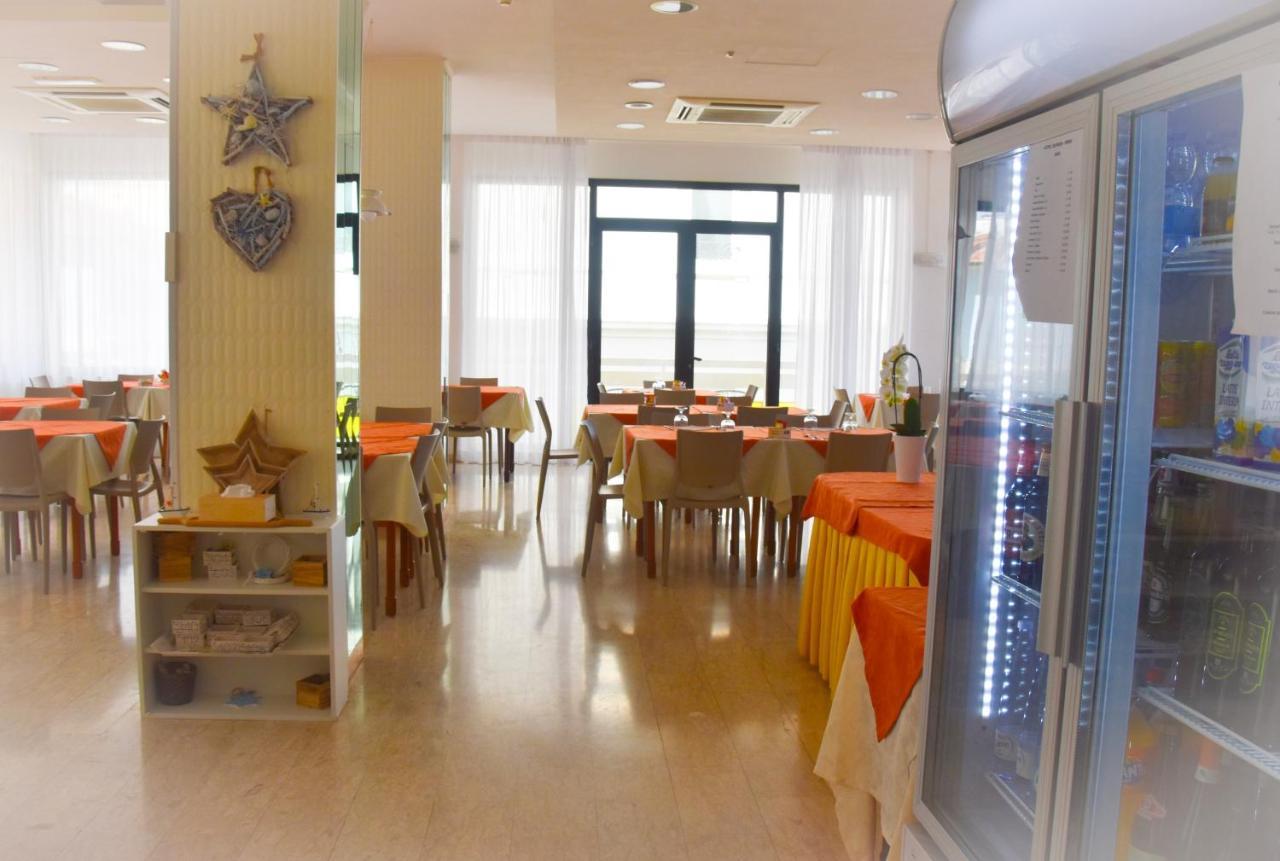 Hotel Suprem Sul Mare Rimini Exterior photo