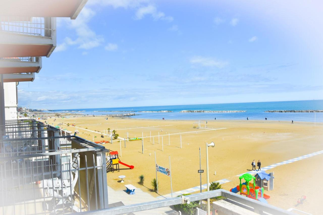 Hotel Suprem Sul Mare Rimini Exterior photo