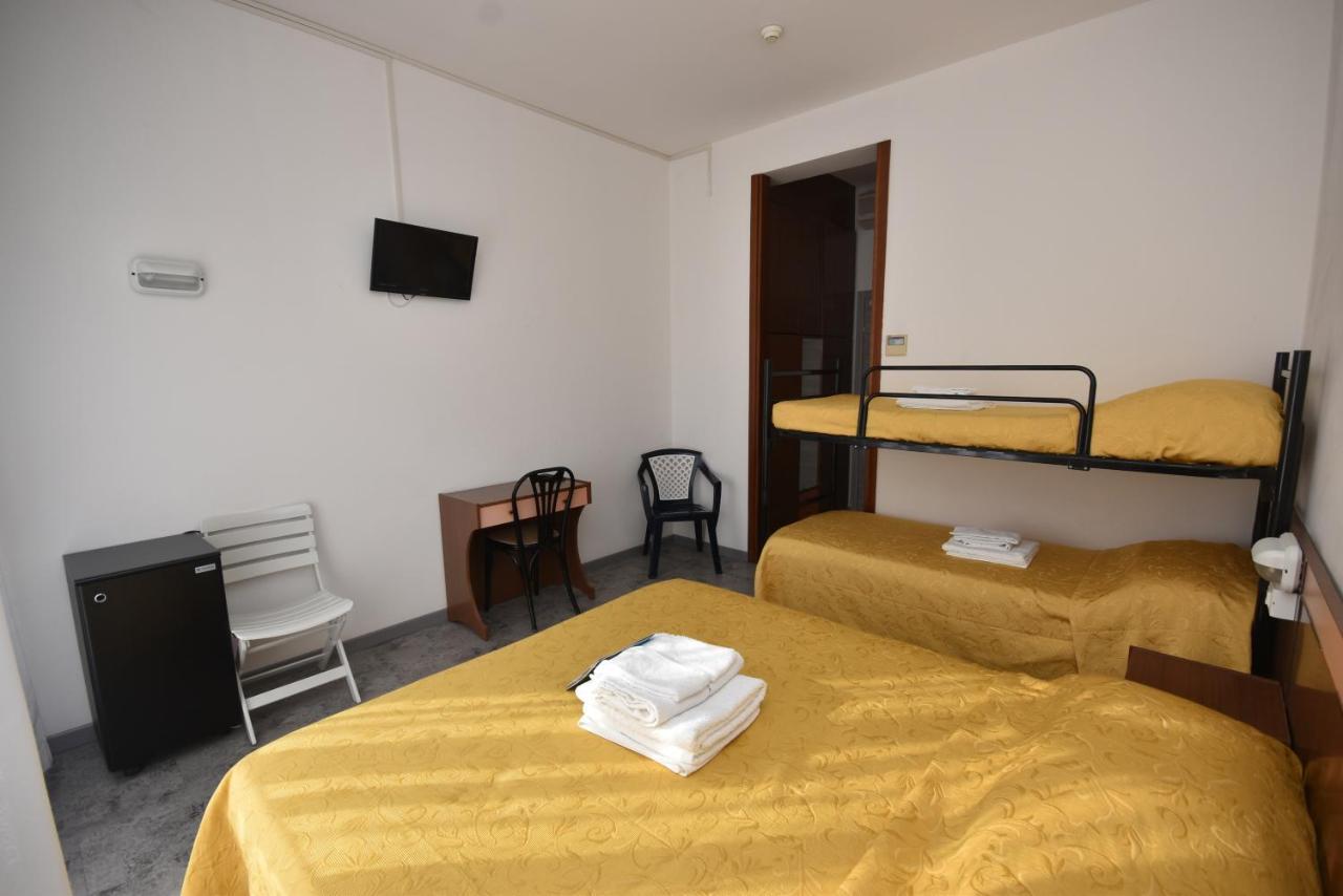 Hotel Suprem Sul Mare Rimini Exterior photo